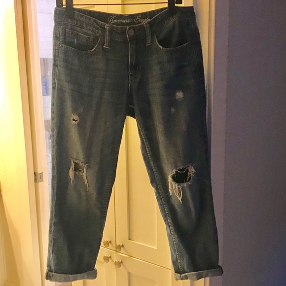 American Eagle Cropped Distressed Boyfriend Jeans - Picture 3 of 5